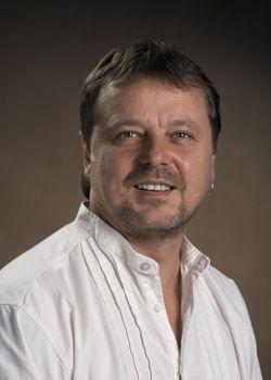 Julian Letsche
